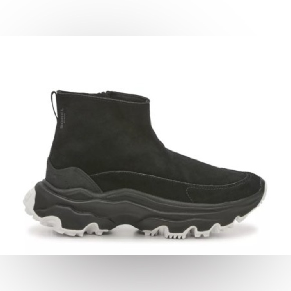 Sorel Acadia Kinetic Breakthru Zipped Winter Boots